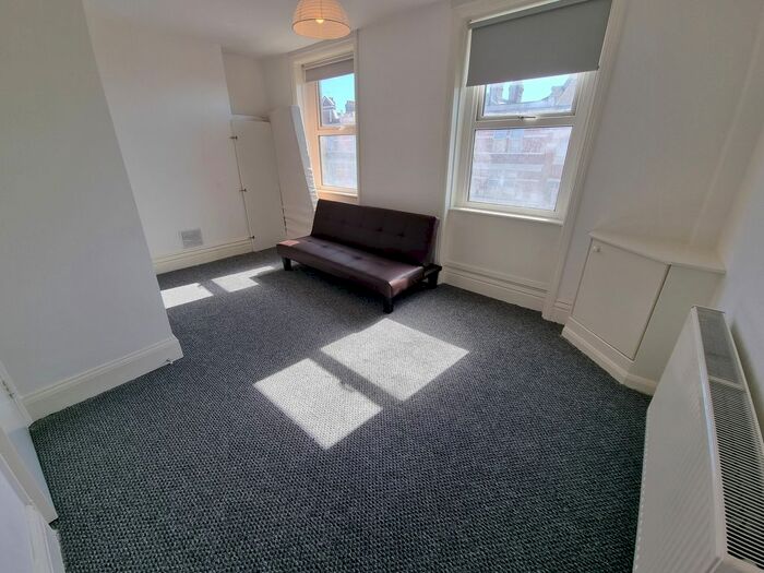 1 Bedroom Flat To Rent In Cricklewood Broadway, London, NW2