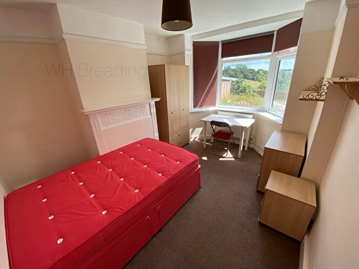 5 Bedroom House To Rent In St. Martins Hill, Canterbury, CT1