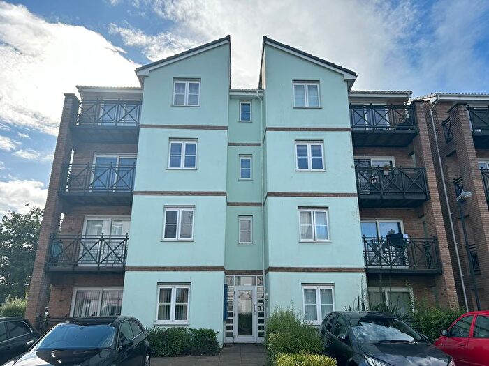 1 Bedroom Flat For Sale In Pentland Close, Llanishen, Cardiff, CF14