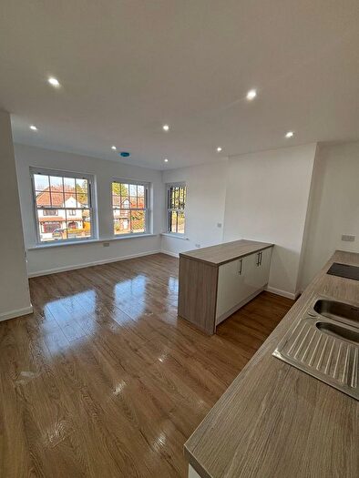 1 Bedroom Flat To Rent In London Road, Brentwood, CM14