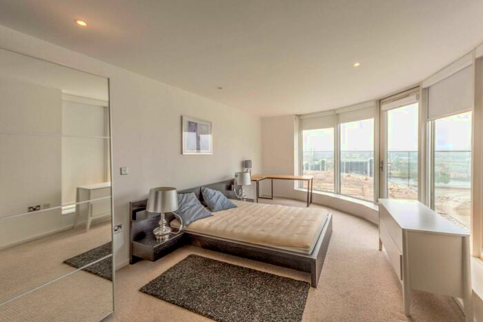 2 Bedroom Flat To Rent In Ability Place, Canary Wharf, London, E14
