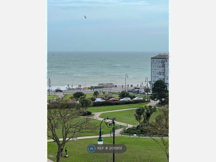 2 Bedroom Flat To Rent In Warrior Square, St. Leonards-On-Sea, TN37