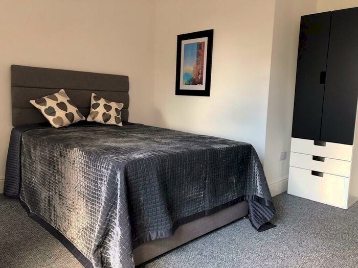 4 Bedroom House To Rent In Stanley Street, Derby, DE22