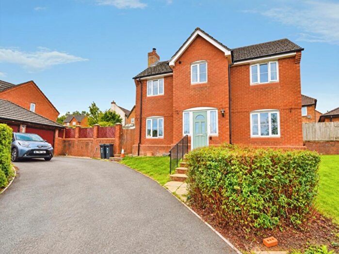 4 Bedroom Detached House For Sale In Monmouth Way, Honiton, Devon, EX14