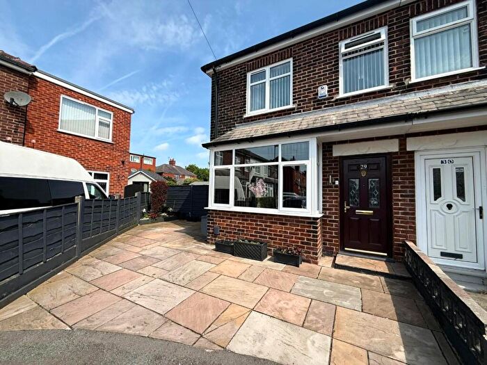 3 Bedroom Semi-Detached House For Sale In Ruth Avenue, New Moston, Manchester, M40