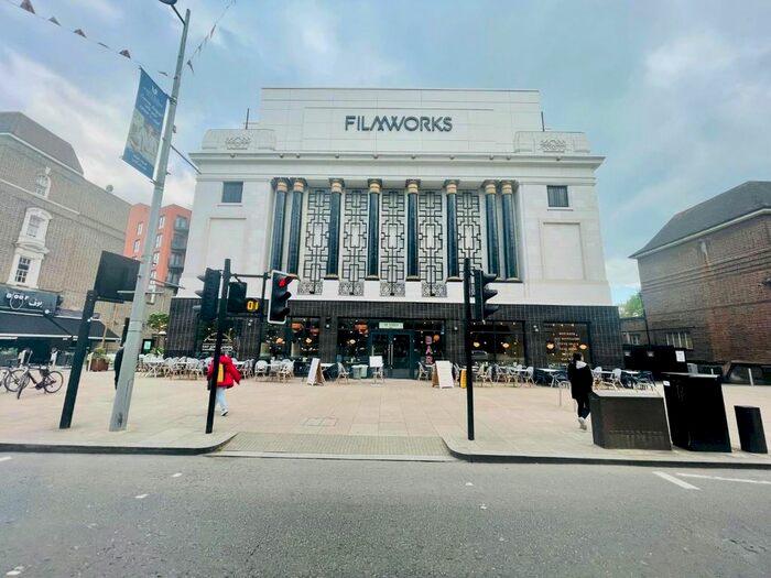 2 Bedroom Flat To Rent In Filmworks Walk, London, W5