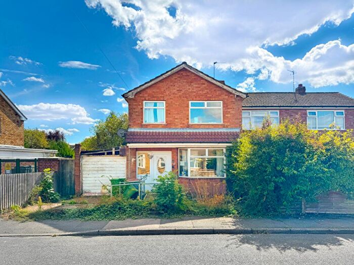 3 Bedroom Semi-Detached House For Sale In Prince Albert Drive, Glenfield, Leicester, Leicestershire, LE3