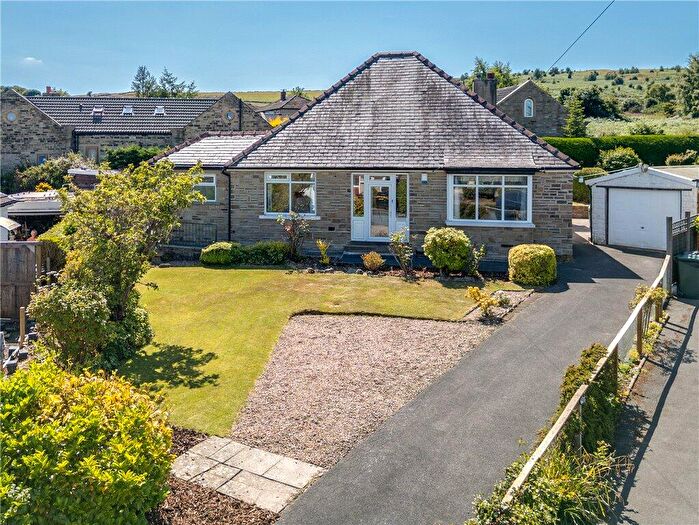 3 Bedroom Bungalow For Sale In Menin Drive, Baildon, West Yorkshire, BD17