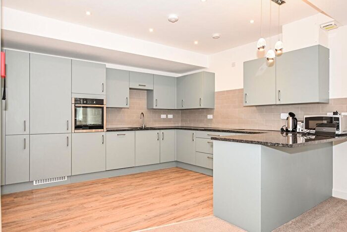 2 Bedroom Flat To Rent In Armada Way, Plymouth, PL1