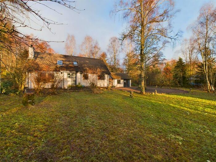 5 Bedroom Property For Sale In Glenmoriston, Inverness, IV63