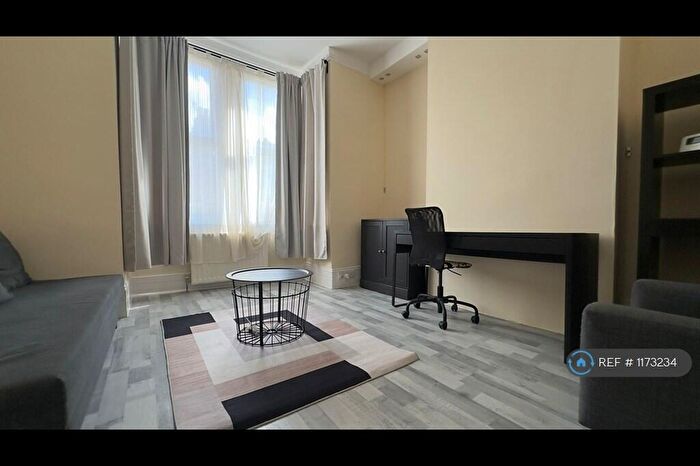 1 Bedroom Flat To Rent In London, London, N22