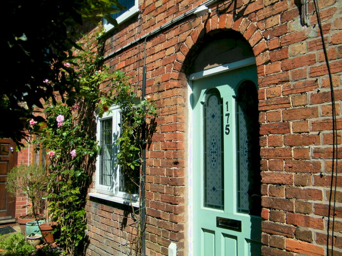 1 Bedroom Cottage To Rent In Banbury Road, Stratford Upon Avon, CV37
