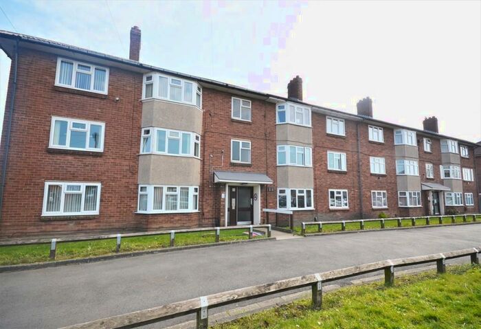 2 Bedroom Apartment To Rent In Dudley Road, Dudley, West Midlands, DY3