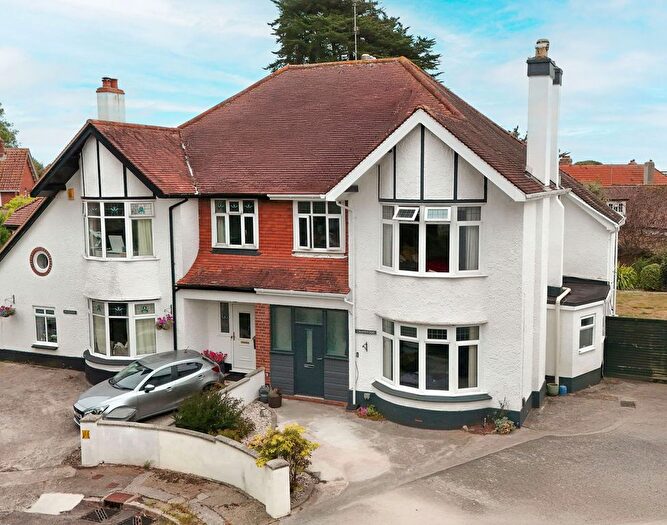 4 Bedroom Semi-Detached House For Sale In Mortimer Avenue, Preston, Paignton, TQ3