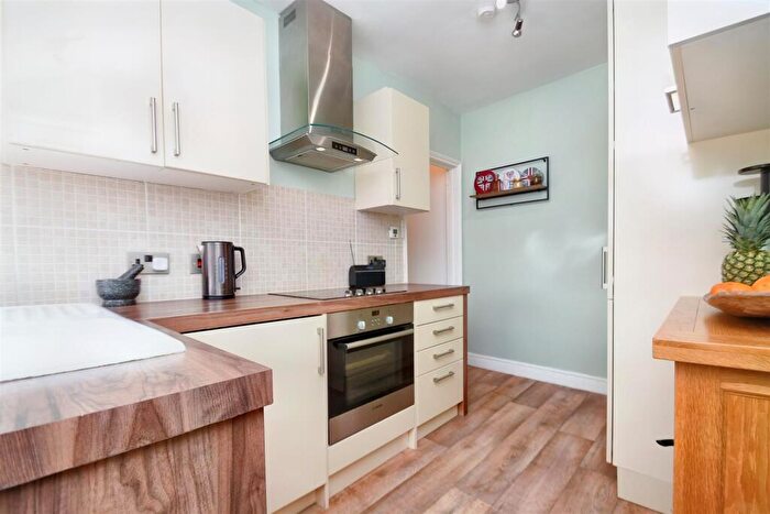 2 Bedroom Apartment For Sale In Clarkson Street, Ipswich, IP1