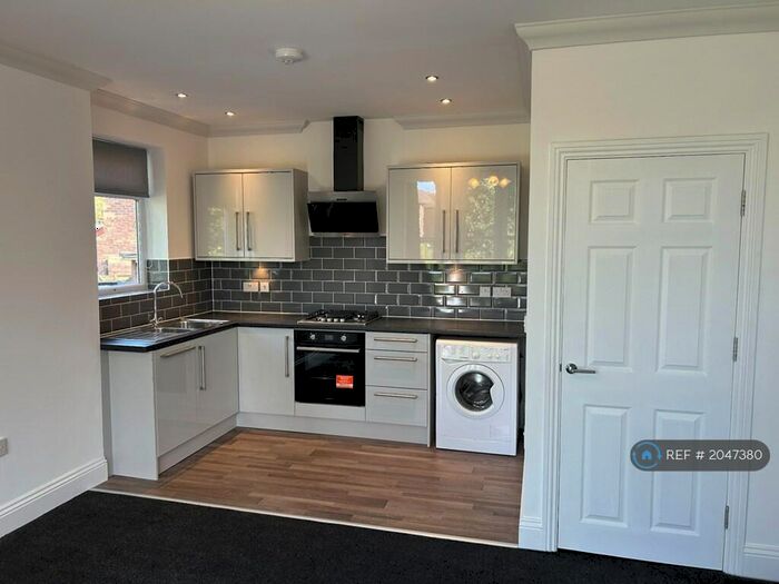 1 Bedroom Flat To Rent In Withington, Manchester, M20