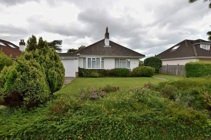 3 Bedroom Bungalow To Rent In Crossmead Avenue, New Milton, Hampshire., BH25