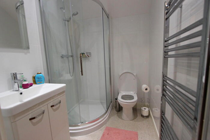 2 Bedroom Flat To Rent In Bancroft, Hitchin, SG5