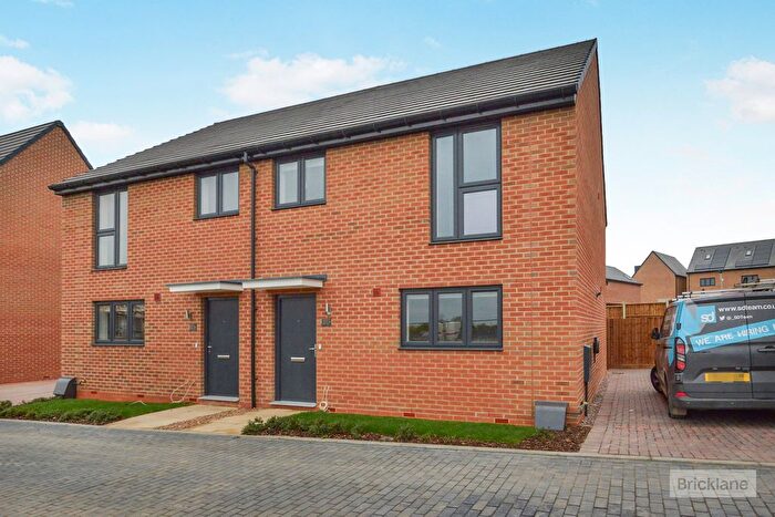 4 Bedroom Property To Rent In Wilde Grove, Milton Keynes, MK4