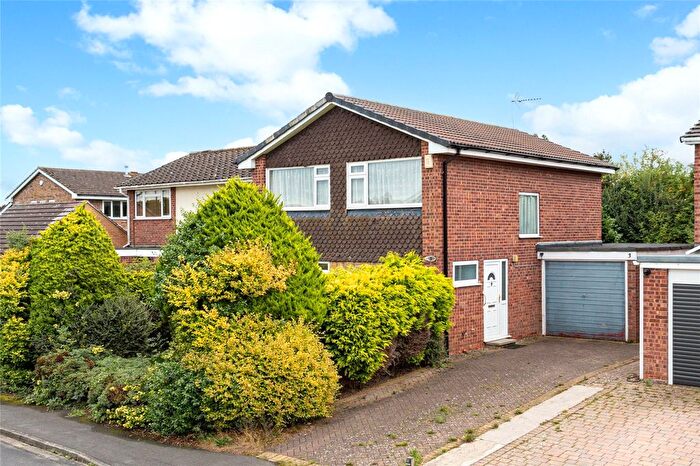 4 Bedroom Detached House For Sale In Sutor Close, Copmanthorpe, York, North Yorkshire, YO23