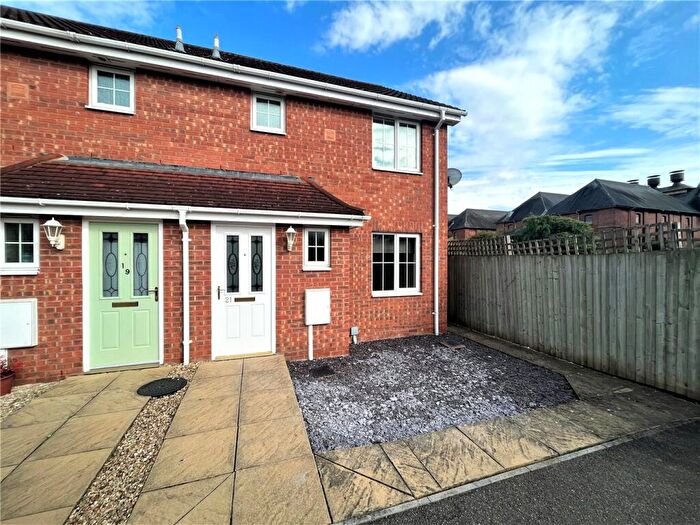 3 Bedroom End Of Terrace House For Sale In Rye Close, Sleaford, Lincolnshire, NG34
