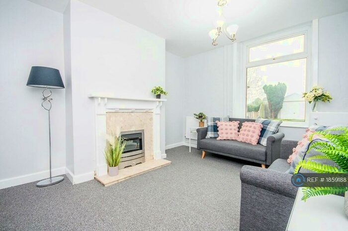 3 Bedroom Terraced House To Rent In Queen Street, Clayton Le Moors, Accrington, BB5