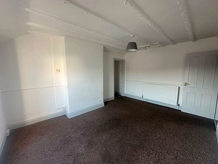 2 Bedroom Flat To Rent In Palmerston Road, Boscombe, Bournemouth, BH1