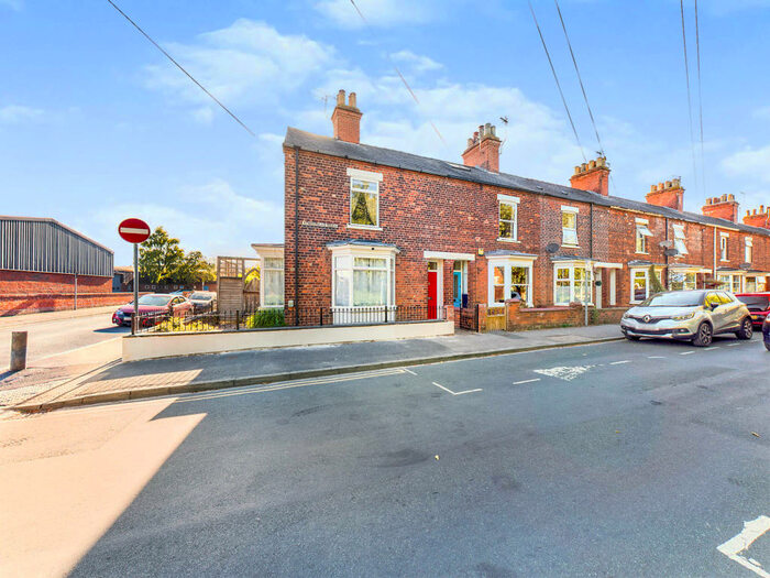 3 Bedroom End Of Terrace House To Rent In St Nicholas Road, Beverley, HU17