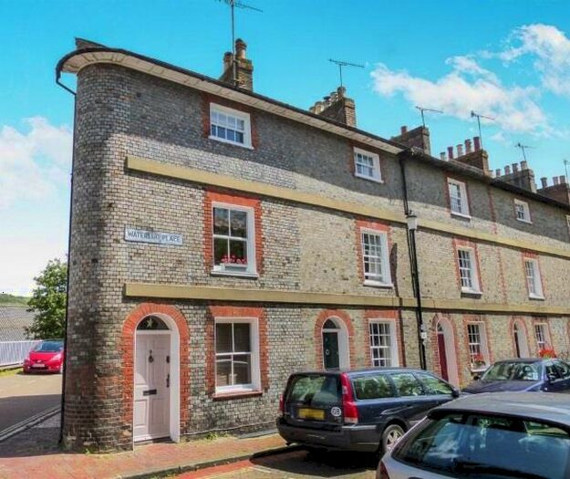 3 Bedroom Semi-Detached House To Rent In Waterloo Place, Lewes, BN7
