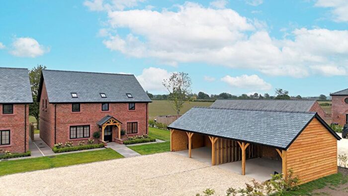 4 Bedroom Detached House For Sale In Aldford Road, Huntington, CH3