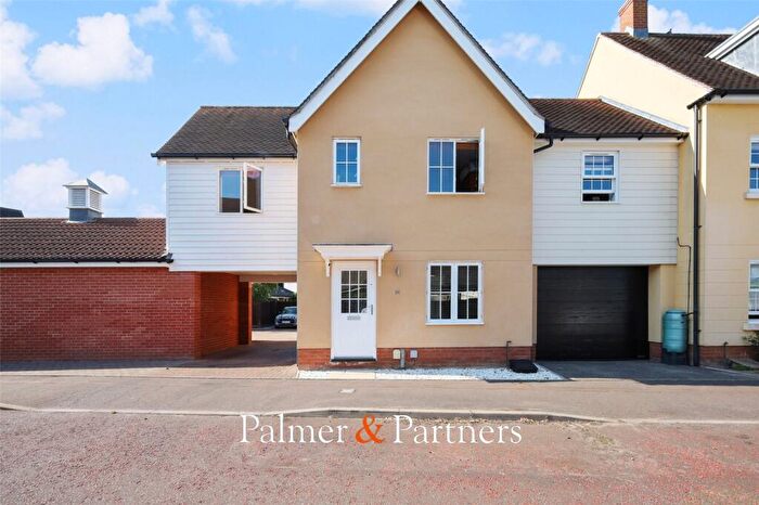 4 Bedroom Link Detached House For Sale In Old Ferry Road, Wivenhoe, Colchester, Essex, CO7