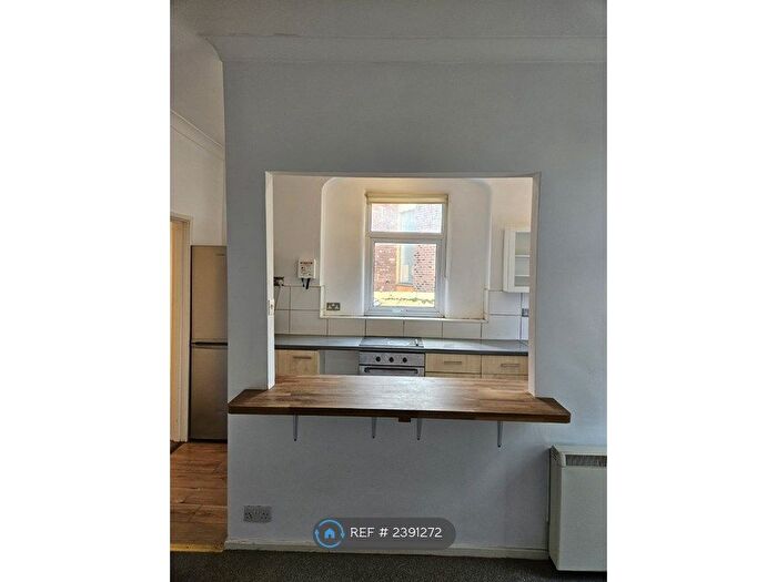 2 Bedroom Flat To Rent In Dean Lane, Bristol, BS3