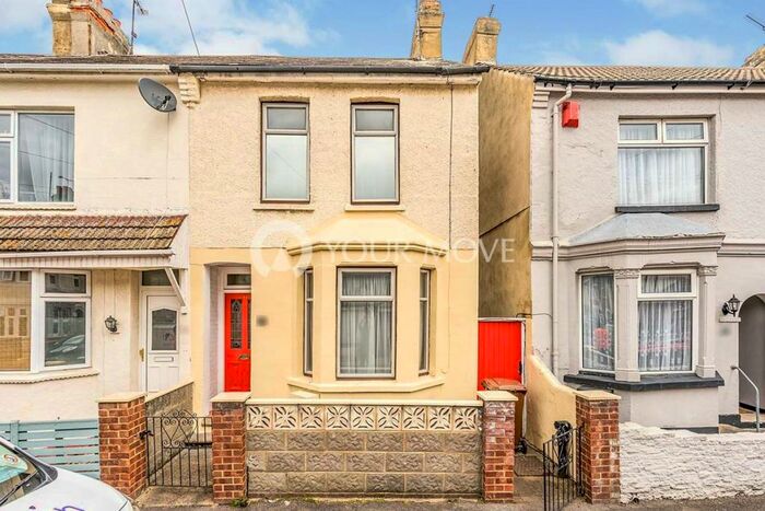 1 Bedroom Property To Rent In Trinity Road, Gillingham, Kent, ME7