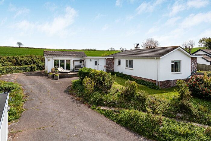 3 Bedroom Bungalow For Sale In Bigbury, Nr Kingsbridge, TQ7
