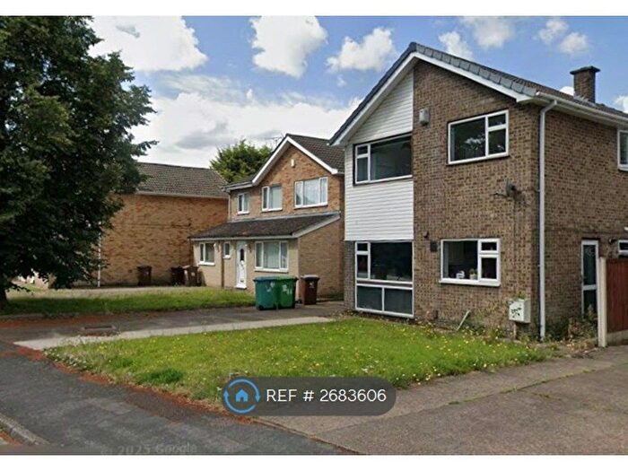 5 Bedroom Detached House To Rent In Arnesby Road, Nottingham, NG7