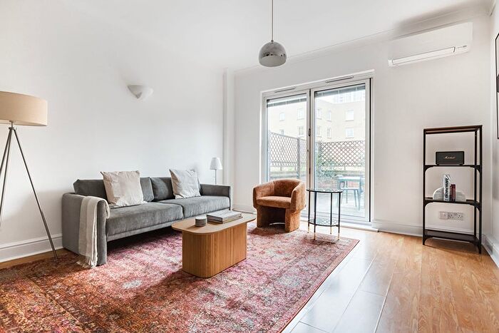 1 Bedroom Flat To Rent In Whitechapel, London, E1