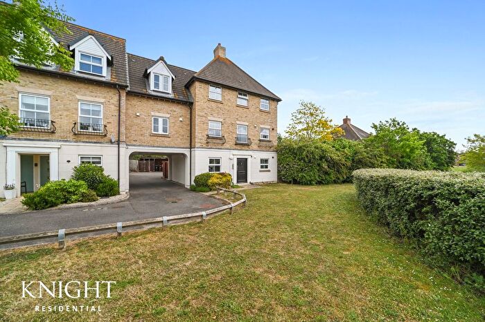 2 Bedroom Flat For Sale In Robin Crescent, Stanway, Colchester, CO3