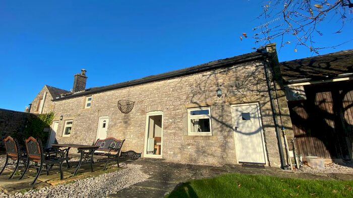 3 Bedroom Cottage To Rent In Over Haddon, Bakewell, DE45