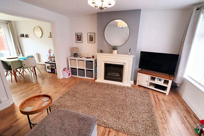 3 Bedroom Semi-Detached House For Sale In Woodleigh, Thornbury, BS35