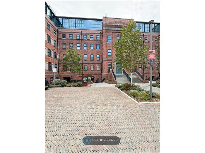 2 Bedroom Flat To Rent In The Factory - Horlicks Quarter, Slough, SL1