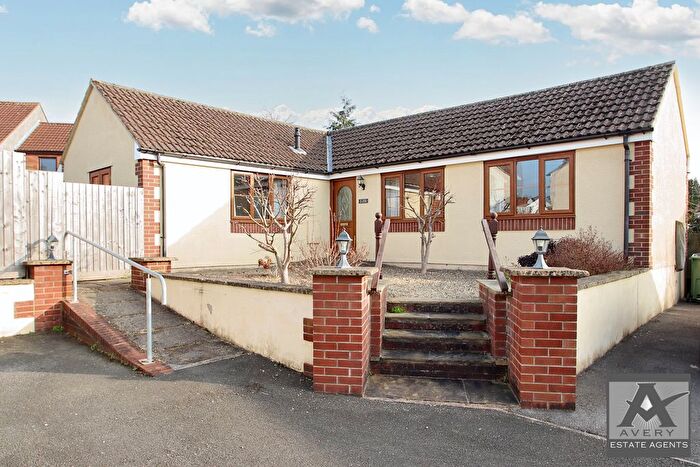 2 Bedroom Detached Bungalow To Rent In Brinsea Road, Congresbury, Bristol, BS49