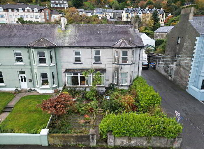 6 Bedroom Semi-Detached House For Sale In South Promenade, Newcastle, BT33