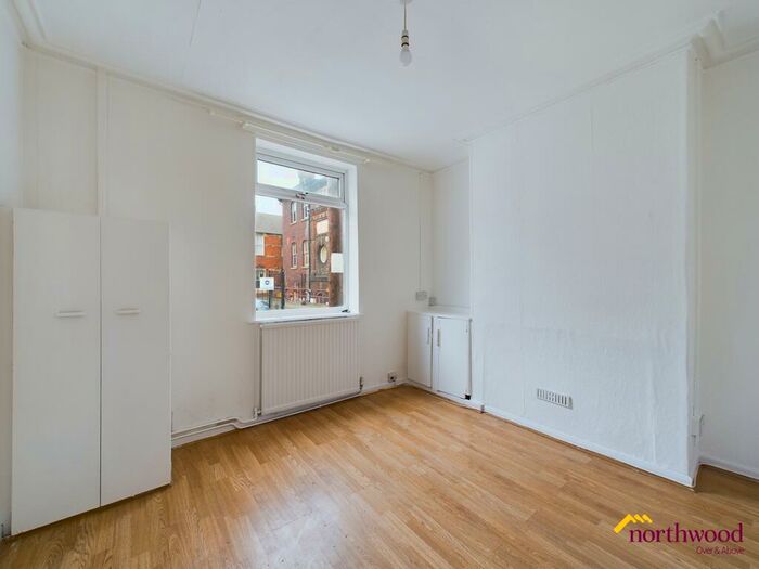 3 Bedroom Terraced House To Rent In Bath Street, Stoke-on-Trent, ST4