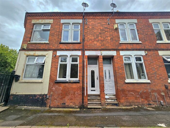 2 Bedroom Terraced House To Rent In Whinchat Road, Spinney Hills, Leicester, LE5