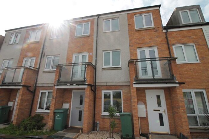 3 Bedroom Town House For Sale In Greatham Avenue, Whitewater Glade, Stockton On Tees, TS18