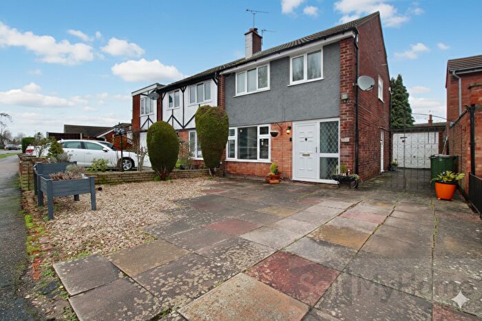 Semi-detached House For Sale In Rushmere Walk, Leicester Forest East, Leicester, Leicestershire, LE3