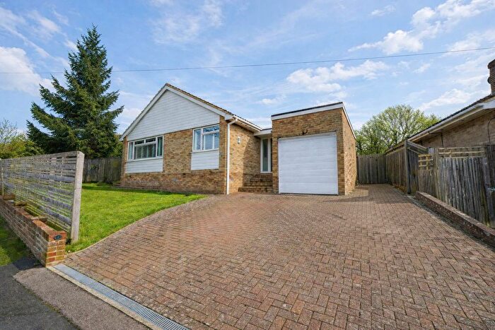 3 Bedroom Detached Bungalow For Sale In Ghyllside Avenue, Hastings, TN34