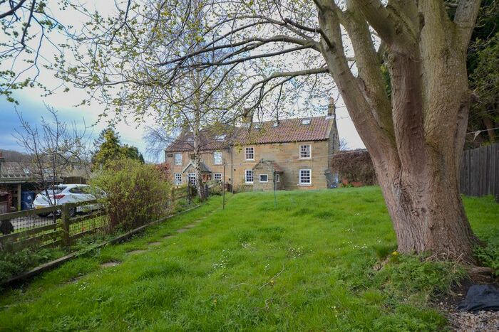 3 Bedroom Cottage To Rent In Abrams Buildings, Loftus, TS13