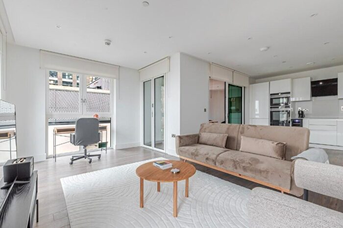 2 Bedroom Apartment To Rent In New Drum Street, London, E1