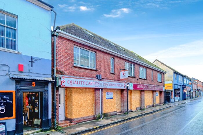 1 Bedroom Flat For Sale In Brown Street, Salisbury, SP1